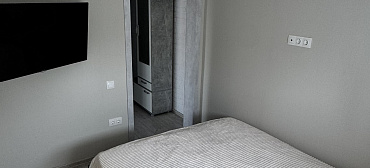 Квартира в многоквартирном доме 1-комнатная квартира на Ул. Голубые Дали дом 6