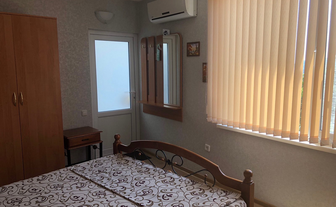 Двухместный номер с 1 кроватью и мини-кухней. Гостевой дом АнНи. Гаспра