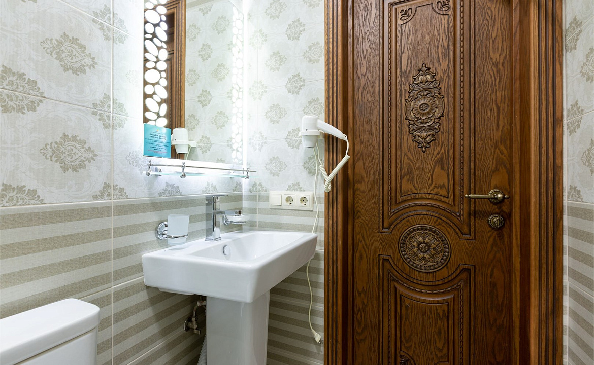 Двухместный стандарт. Отель "Сочи Галерея Парк". Сочи