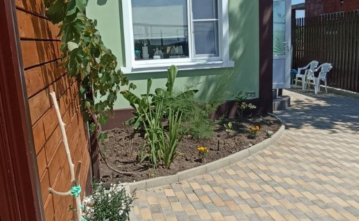 Лето. Частный сектор У тети Аси. За Родину