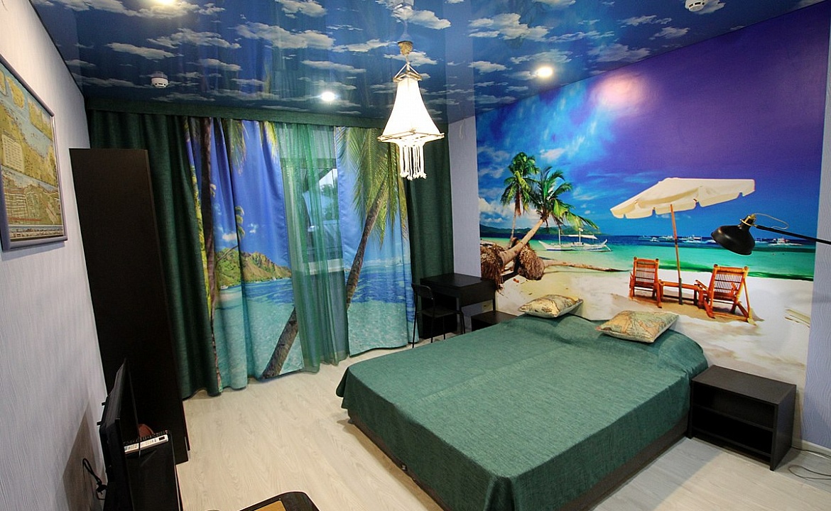 Семейный номер люкс. Гостевой дом Вокруг света . Ейск