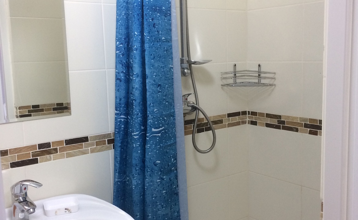 Четырёхместный номер. Гостевой дом «Пчела». Ейск