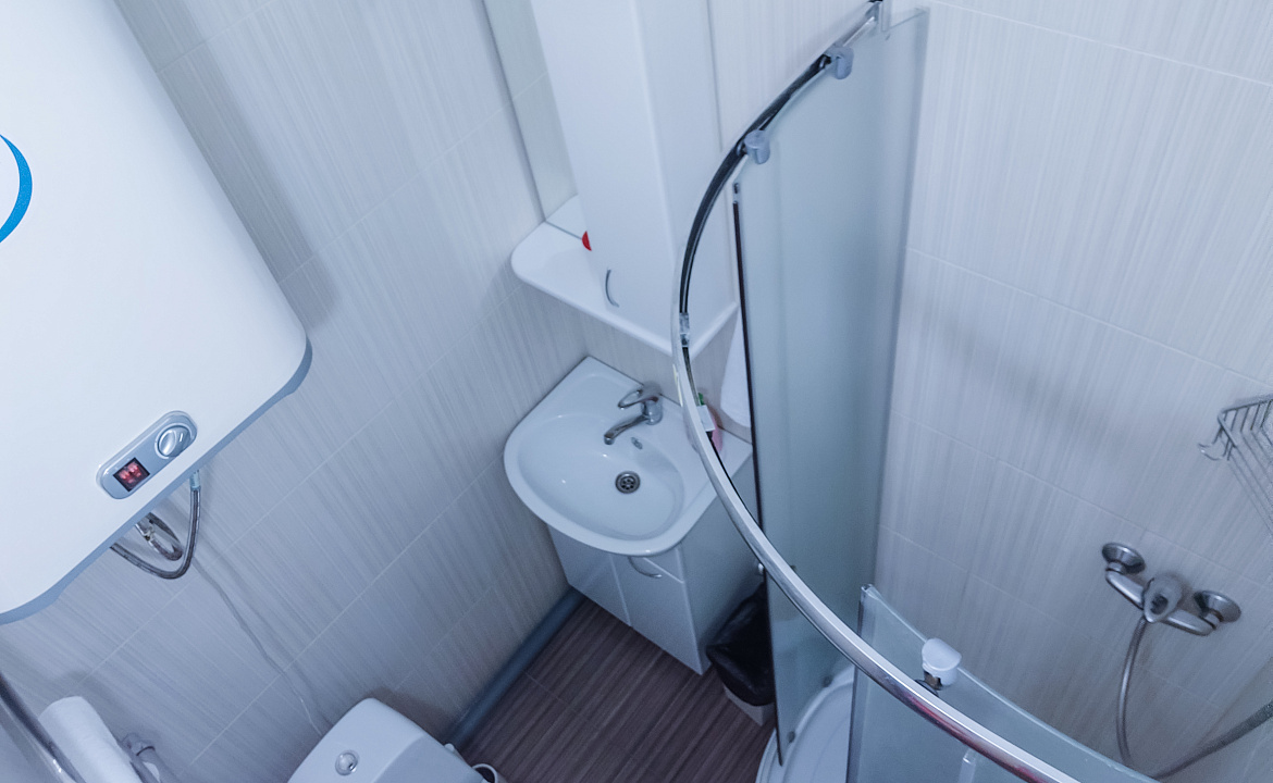 Стандарт с двуспальной кроватью. Отель Апартаменты Волна. Сочи Стандарт с двуспальной кроватью. Отель Апартаменты Волна. Сочи