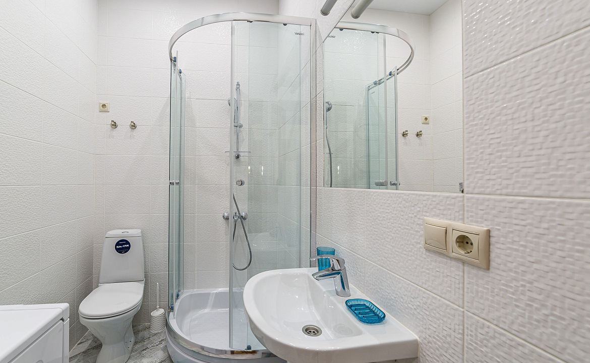 3 комнатная квартира в центре Сочи рядом с крупнейшим пляжным комплексом Ривьера. Уютные Квартиры в центре Сочи рядом с крупнейшим пляжным комплексом Ривьера. Сочи