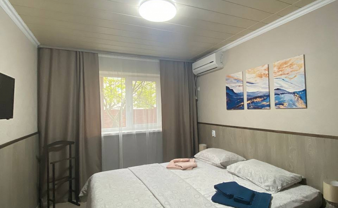 Двухместный первый этаж. Гостевой дом "Инжир". Новомихайловский