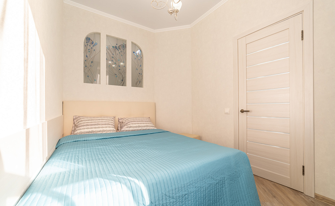 4 комнатная квартира в центре Сочи рядом с пляжем Ривьера. Уютные Квартиры в центре Сочи рядом с крупнейшим пляжным комплексом Ривьера. Сочи