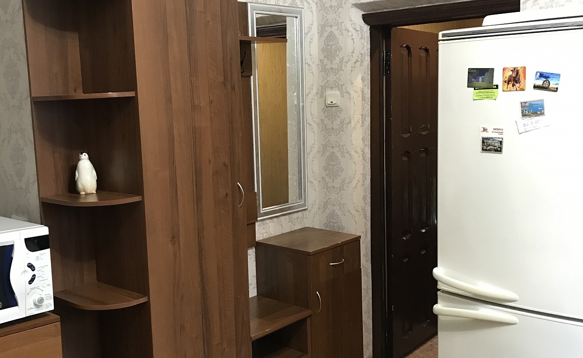 Апартаменты . Гостевой дом Алмаз . Ейск