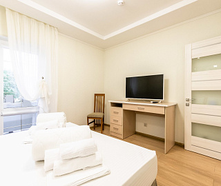 Пятиместный Премьер. Гостевой дом Замок у Моря. 