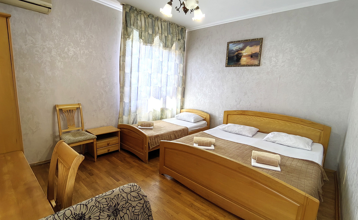 Двухкомнатный с кухней до 7  гостей. Гостевой дом "Цитрус". Лазаревское