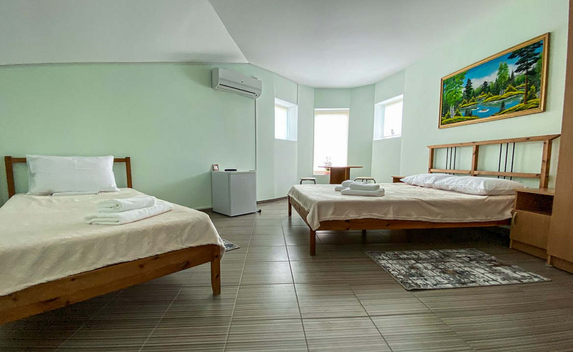 Стандарт 3х местный. Гостевой дом Волна. Нижнее Джемете