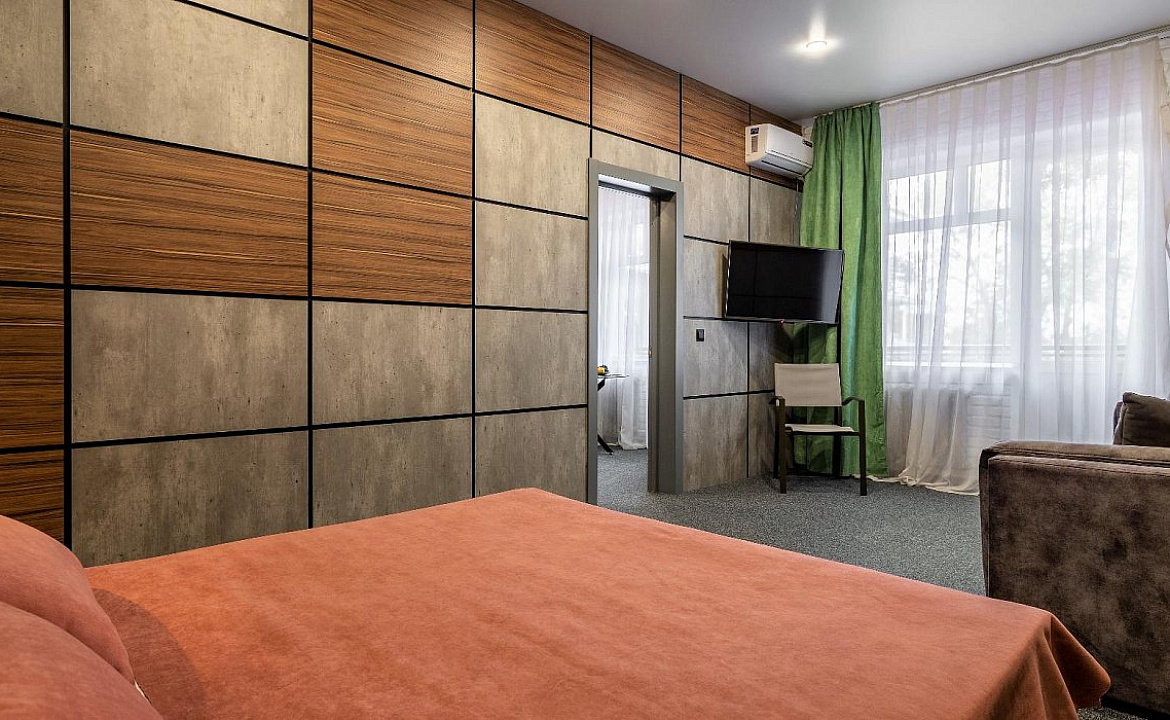 Номер Апартаменты с балконом и видом на море. Отель «БРЮТ». Геленджик