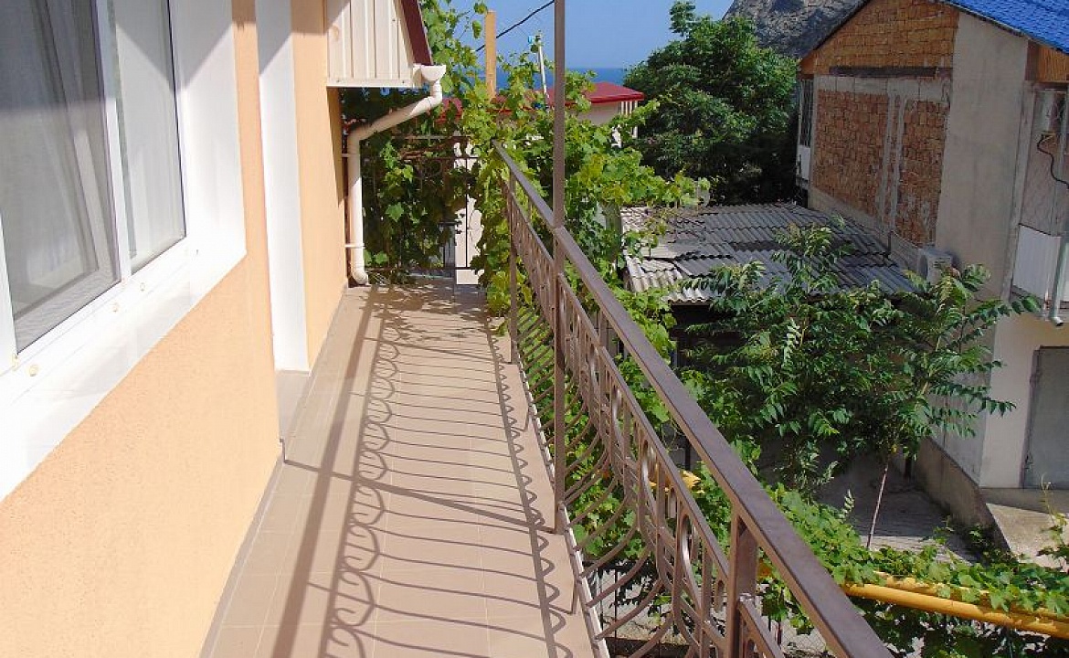 Трехместный номер-студия 