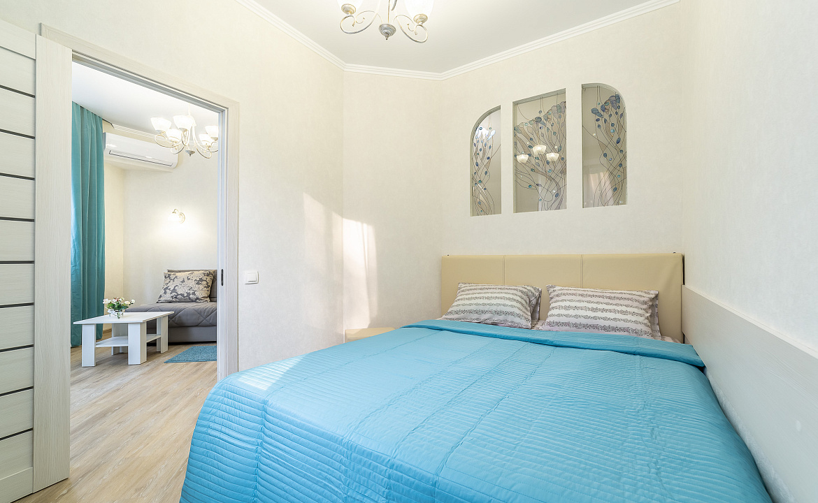 4 комнатная квартира в центре Сочи рядом с пляжем Ривьера. Уютные Квартиры в центре Сочи рядом с крупнейшим пляжным комплексом Ривьера. Сочи