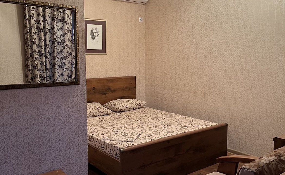 «Стандарт» 2-х местный. Гостевой дом "Самир". Гагра