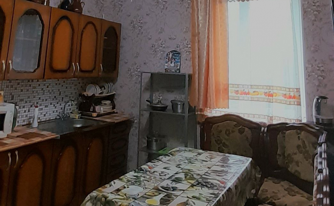 Двухкомнатная квартира. Двухкомнатная квартира. Квартиры в Пицунде