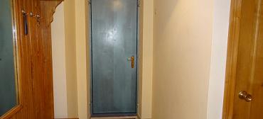 Квартира в многоквартирном доме Лакоба 28, кв. 13