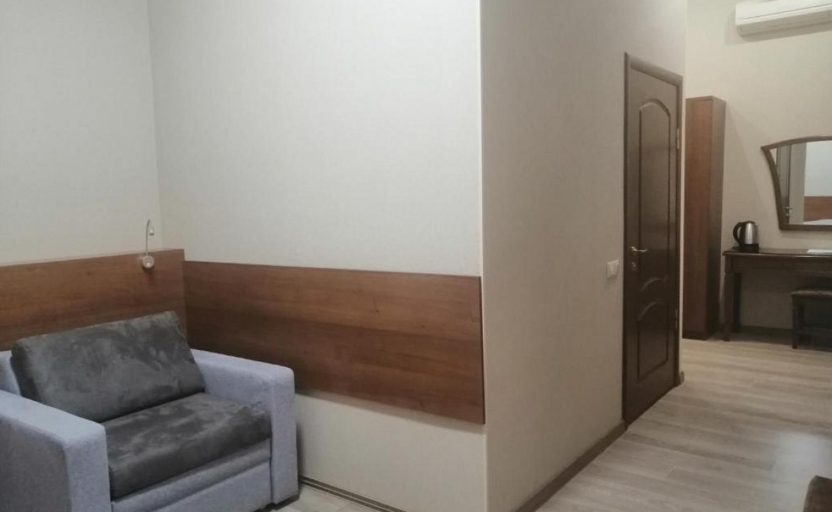 Одноместный номер. Отель Тройка. Красная Поляна