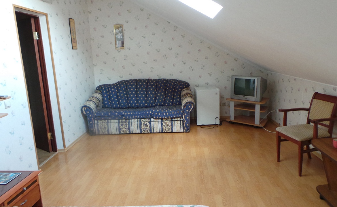 2-местный мансард 3 этаж. Отель «Гавань». Ейск