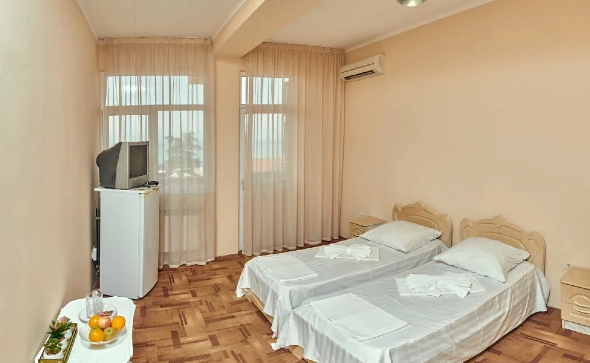 Стандарт. Отель Глобус. Лоо Стандарт. Отель Глобус. Лоо