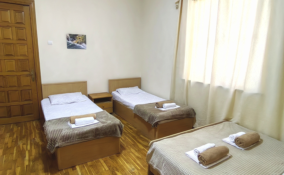 Четырехместный номер «Комфорт». Гостевой дом "Цитрус". Лазаревское