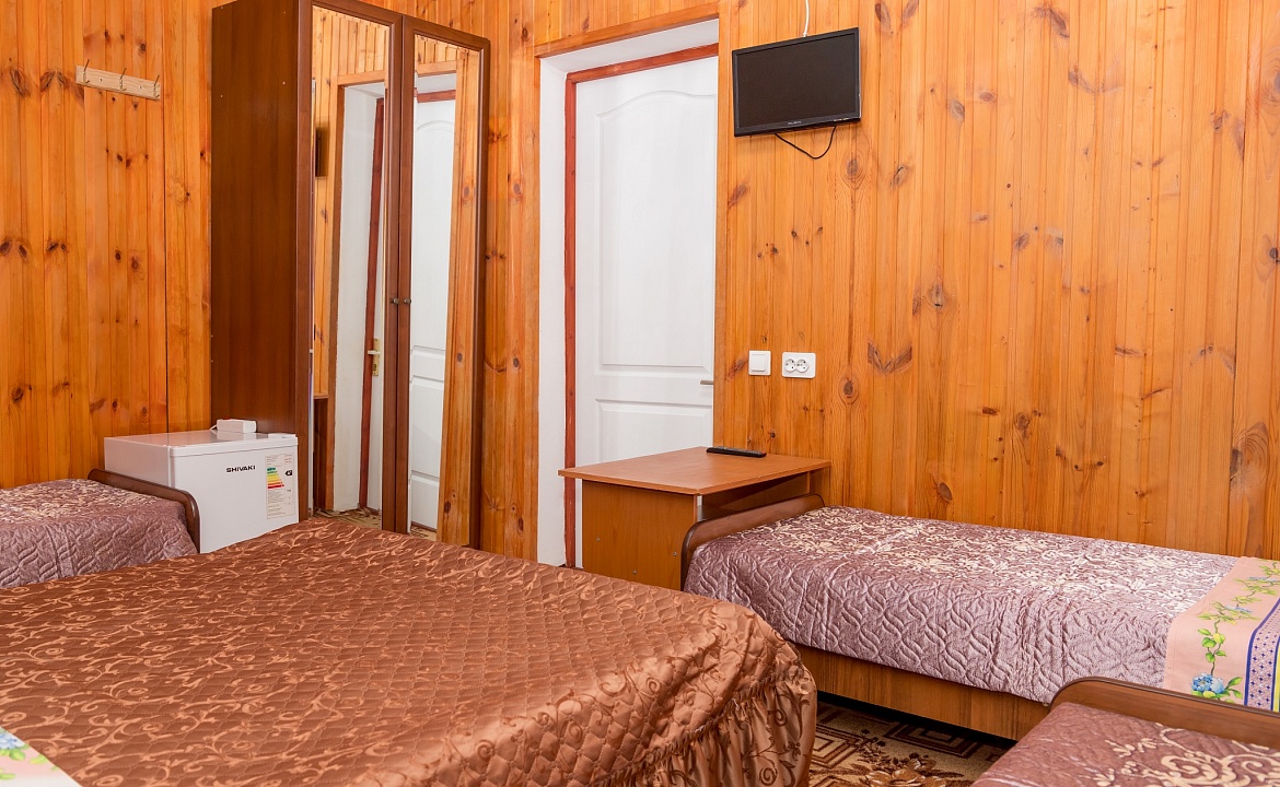 Пятиместный номер эконом класса. Гостевой дом "Ника" - Анапа. Анапа