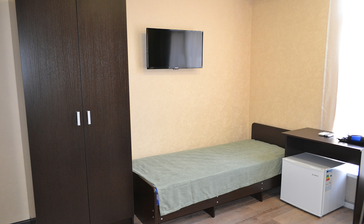 Стандарт 3 местный. Гостевой дом "Панорама". Адлер