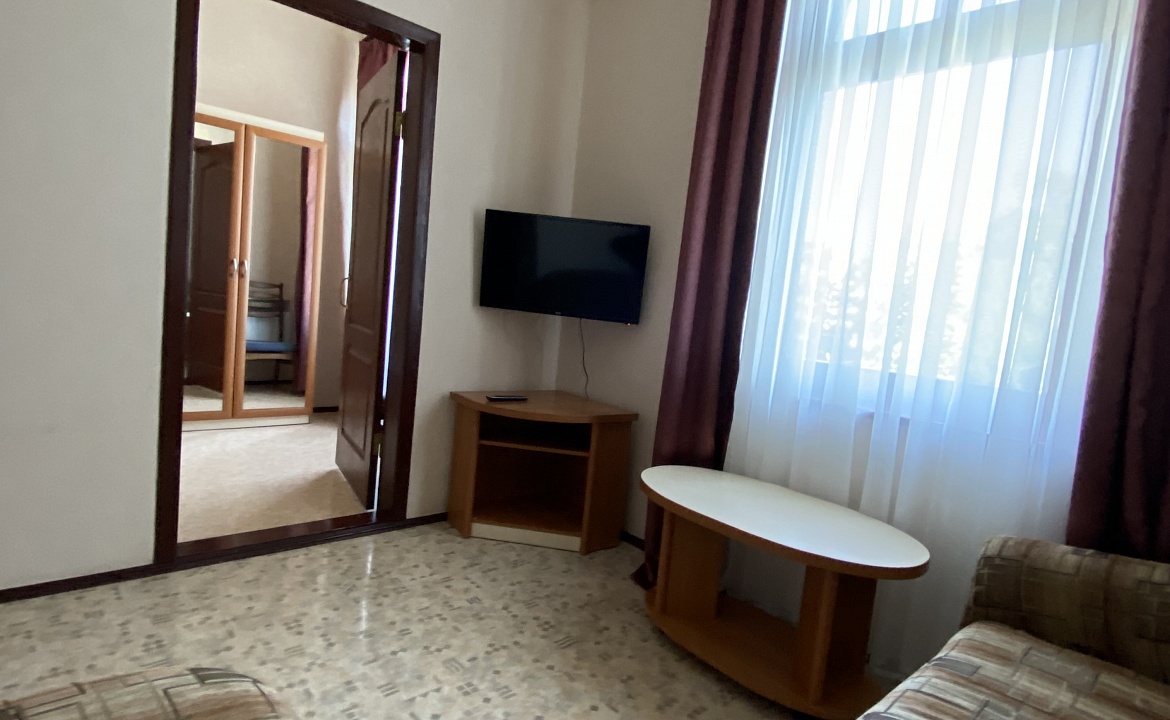 Люкс . Вилла "Ренессанс". Кореиз