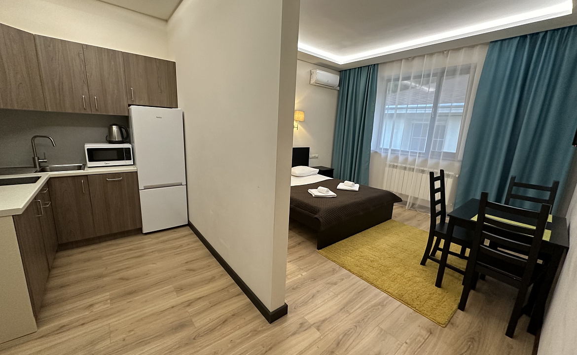 Апартаменты с кухней. Гостевой дом «Vverh». Красная Поляна