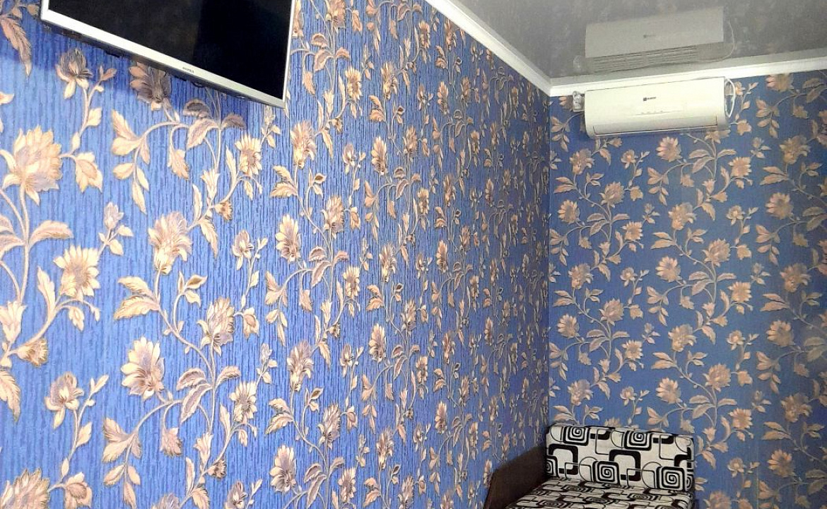 Трёхместный стандарт . Гостевой дом Южный берег.. Адлер