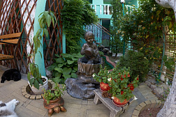 Гостевой дом "Малиновая 10"