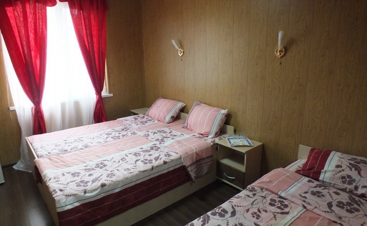 4-х местный номер. Отель «Мельница». Лермонтово