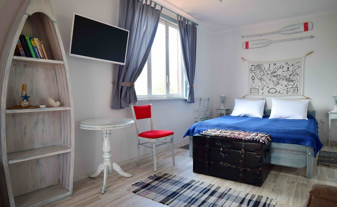 3-х местный номер – «Верхняя каюта». Гостевой дом "Триера". Судак