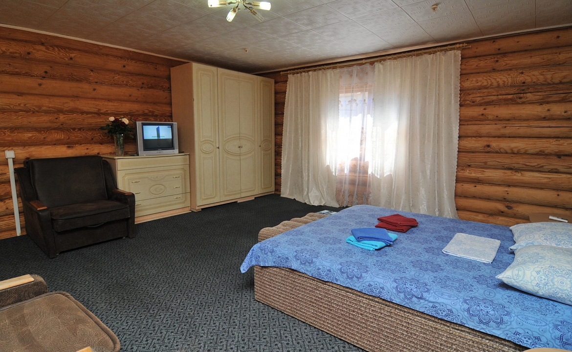 Семейный. Гостевой дом "Самоцветы". Коктебель