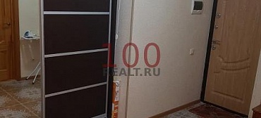 Квартира в многоквартирном доме Однокомнатная Кати Соловьяновой 84 Квартира в многоквартирном доме Однокомнатная Кати Соловьяновой 84