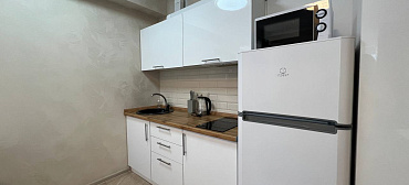 Квартира в многоквартирном доме Студия с панорамными окнами и шикарным видом на море