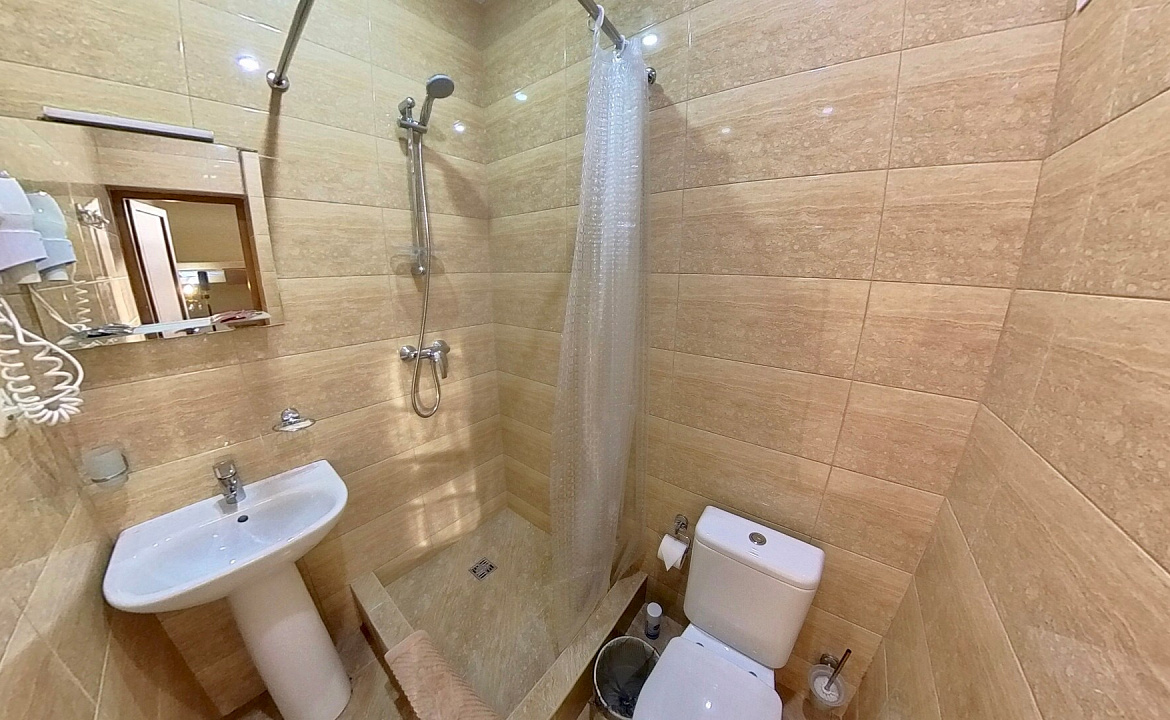 Комфорт трехместный. Гостевой дом «ГРИФ». Адлер