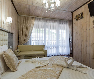 Кантри. Гостевой дом "Вилла Лючия"/"Villa Lucia". Кантри. Гостевой дом "Вилла Лючия"/"Villa Lucia".