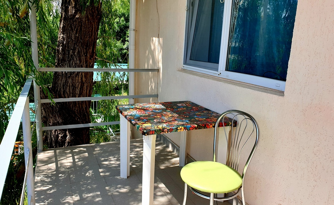 3-МЕСТНЫЙ КОМФОРТ №2. Гостевой дом "МоревдоМ". Коктебель