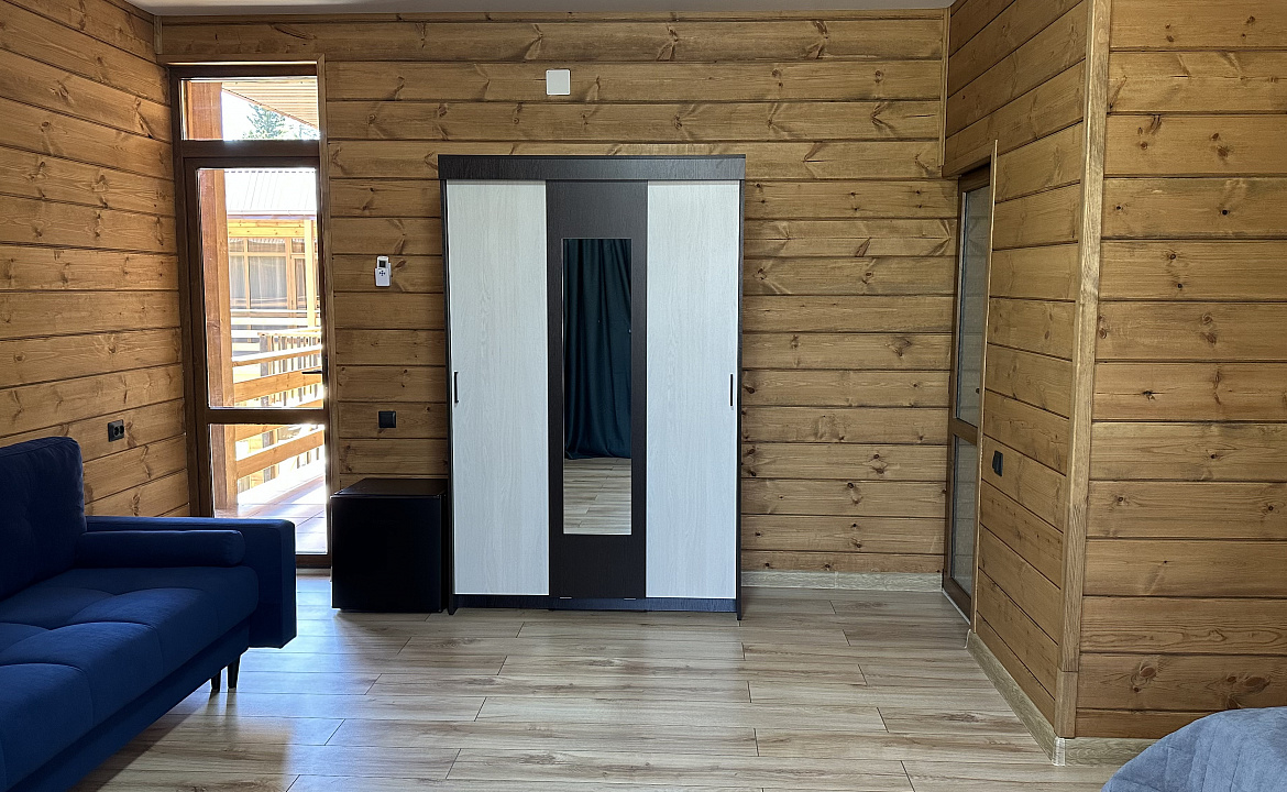 Семейный полулюкс . Лилия. Гудаута Семейный полулюкс . Лилия. Гудаута