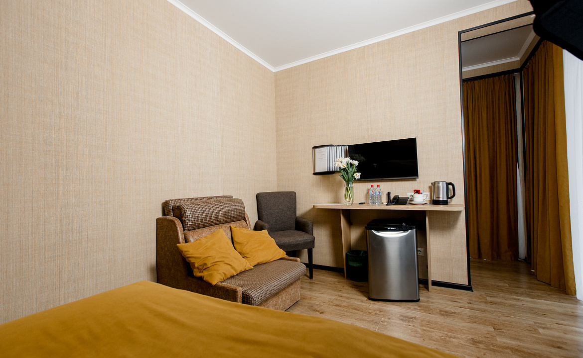 Делюкс. Отель "Времена года". Адлер