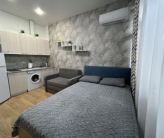 Апартамент с террасой 14к2. Светлая квартира с террасой и морем. 