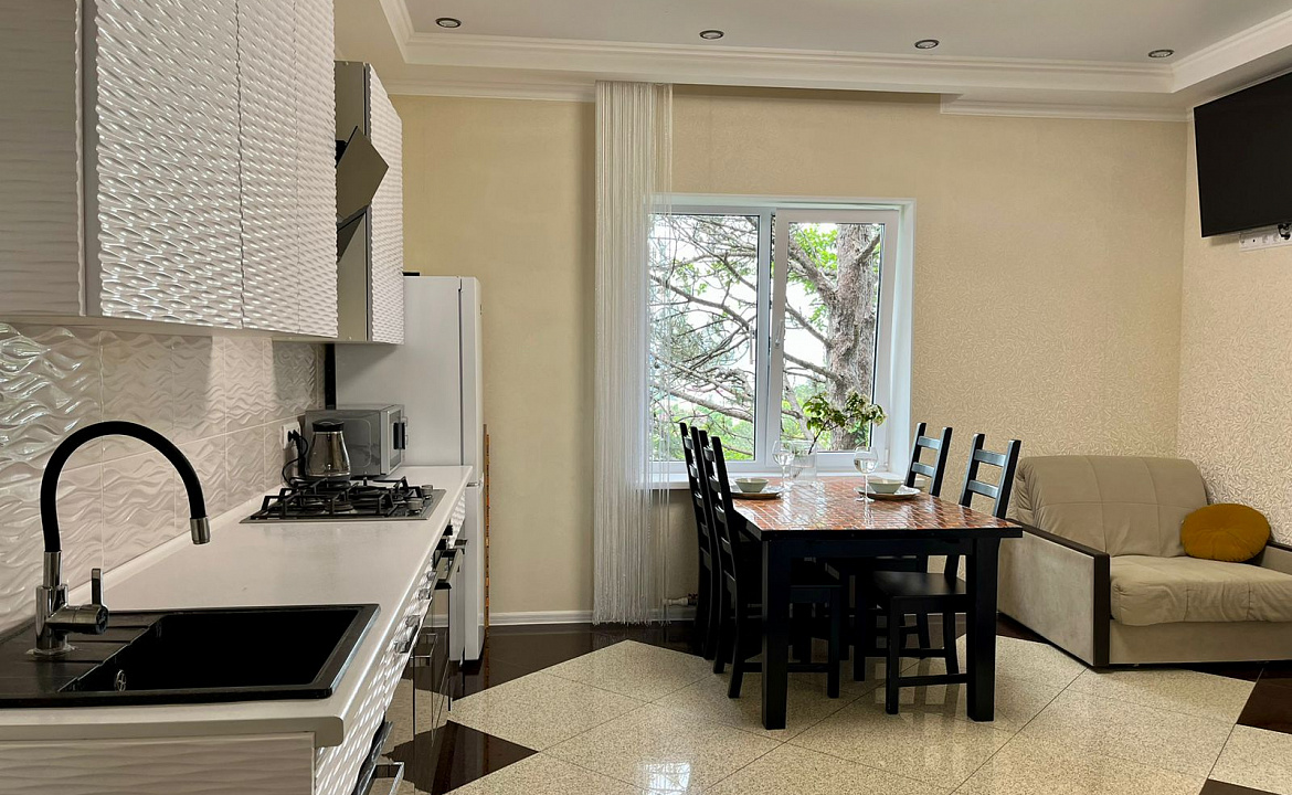 Аппартамент 3. Гостевой комплекс Ласточкино гнездо. Туапсе