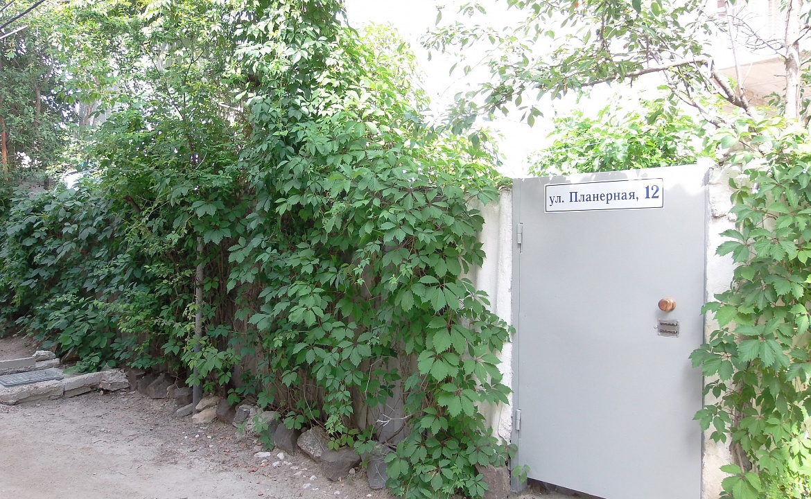 Двухкомнатный 4-х местный на 2-м этаже. Гостевой дом Гостевой дом "Спортлото-82".. Коктебель