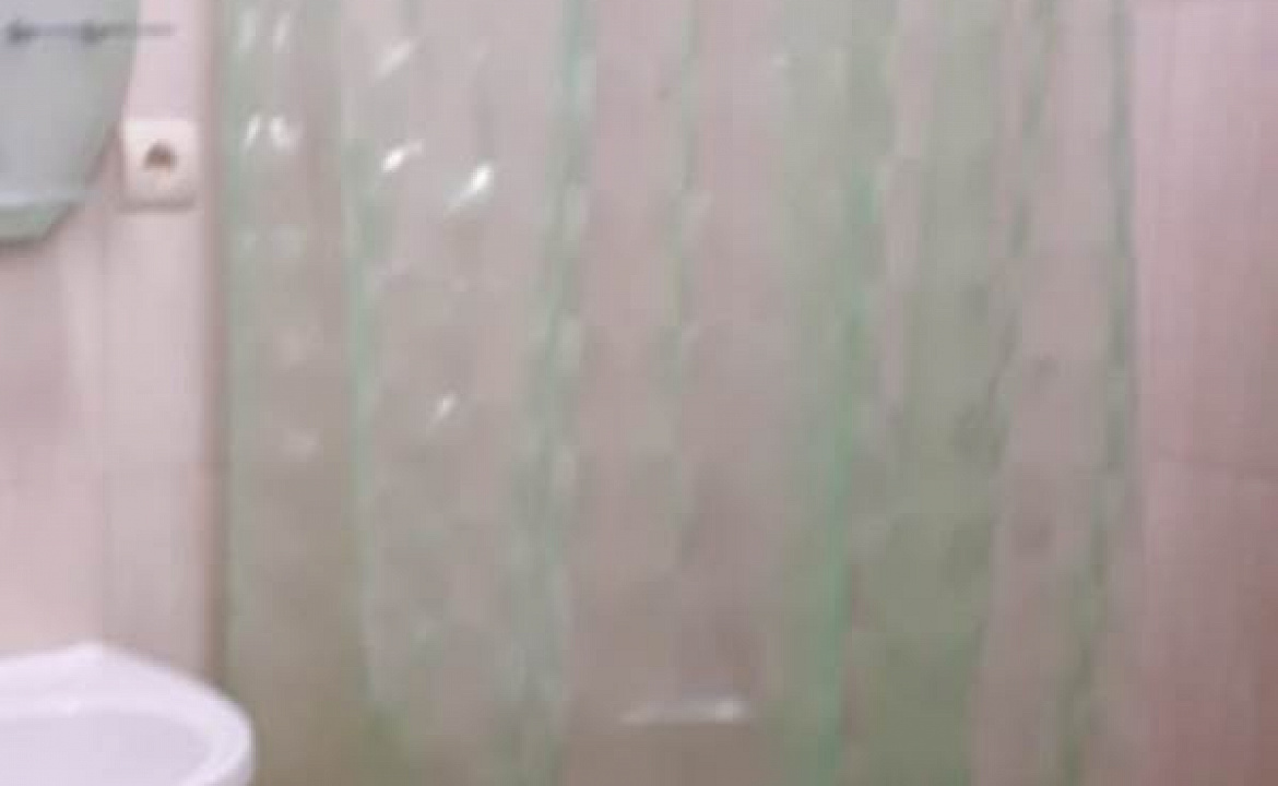 Однокомнатная квартира под ключ. Квартира в многоквартирном доме однокомнатная Агрба 58. Гудаута