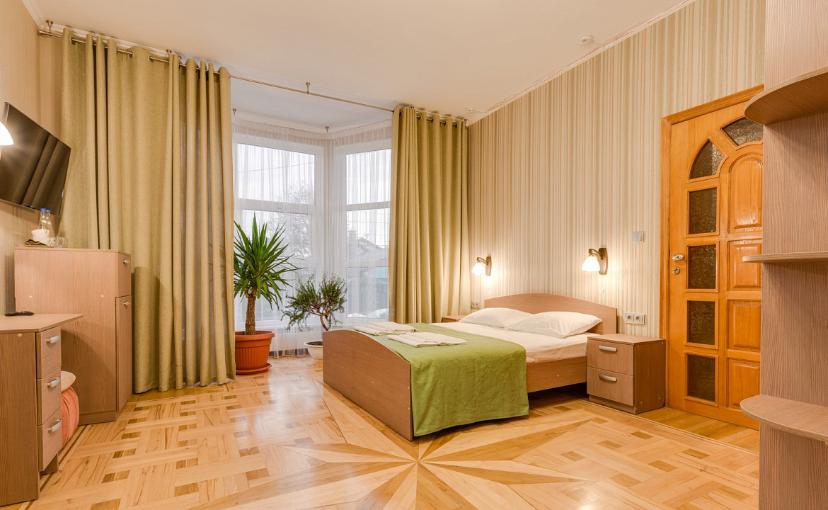 Люкс 2-4х местный Корпус 1. Гостевой дом "Олива". Анапа