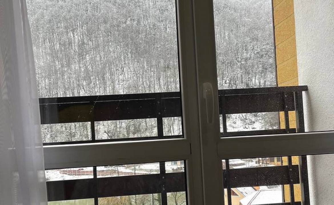 Красная поляна -вид на озеро и горы. Частный сектор Красная Поляна с видом на озеро и горы. Красная Поляна Красная поляна -вид на озеро и горы. Частный сектор Красная Поляна с видом на озеро и горы. Красная Поляна