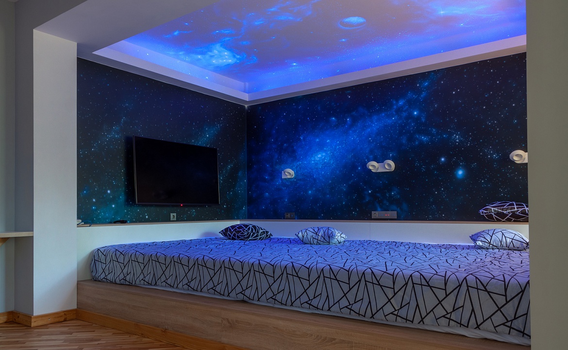 КОСМОС. Отель Эко-отель "Дискавери". Курорты Ялты