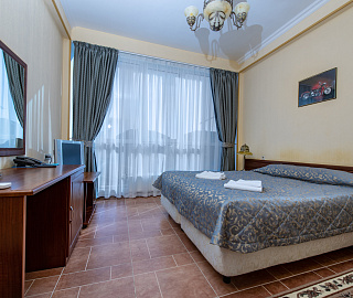 Комфорт . Отель "Атлант". 