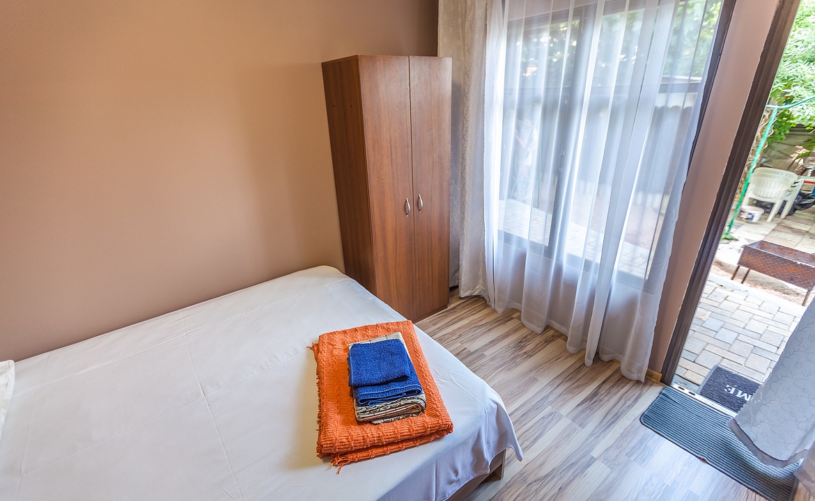 Семейное бунгало. Гостевой дом Пролетарская 12. Гурзуф