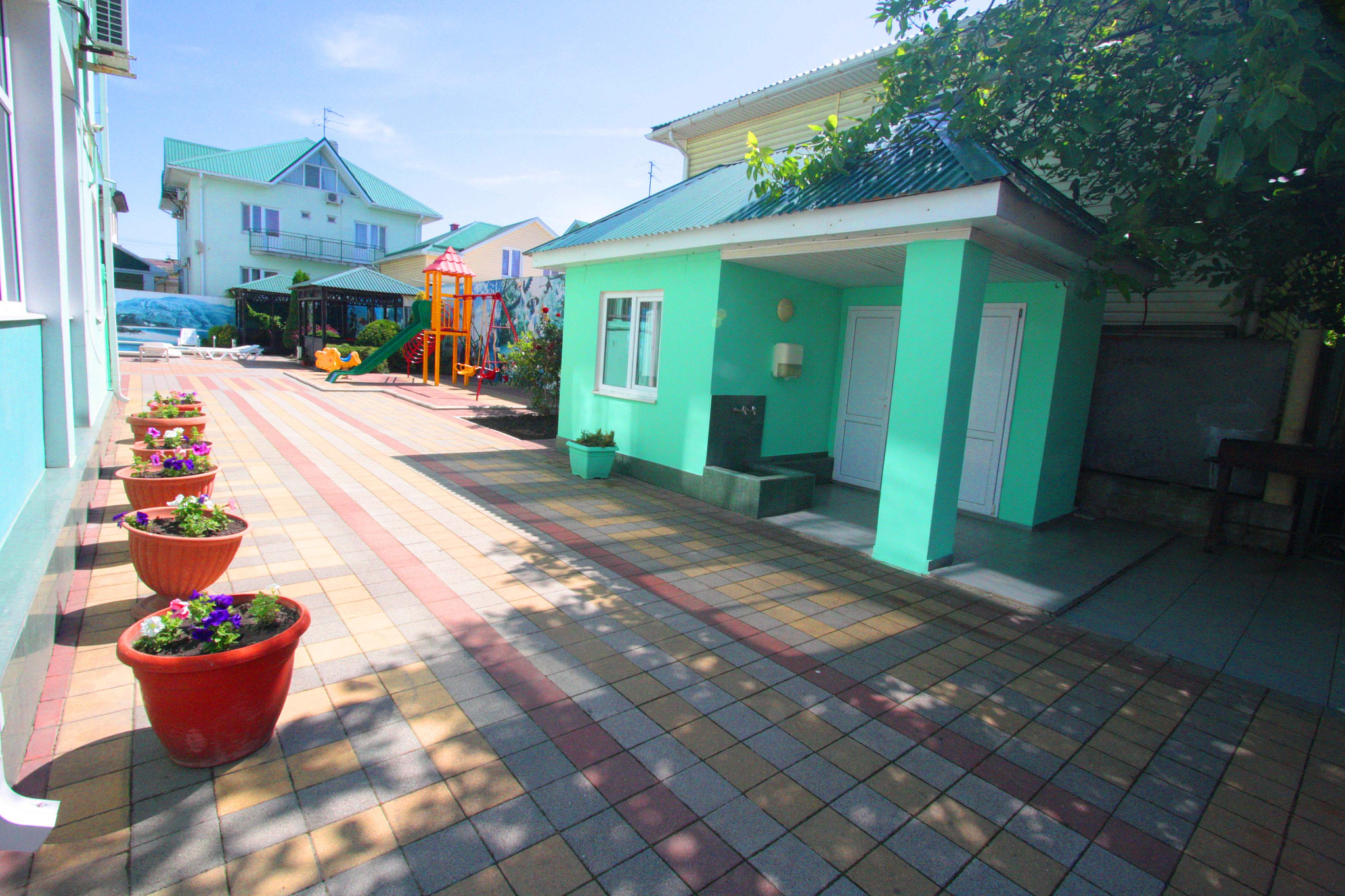 . Гостевой дом "Спартак". Витязево . Гостевой дом "Спартак". Витязево